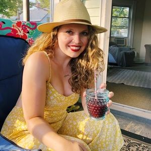 Meet your Posher, Colleen